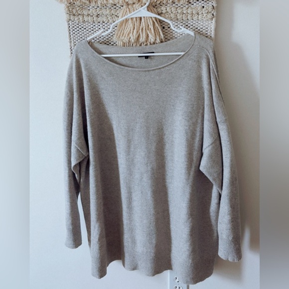 Lafayette 148 100% Cashmere Bateau Neck Long Sleeve Pullover Sweater Size XL - Picture 3 of 8